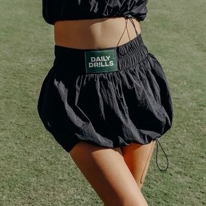Black Daily Drills Bubble Skort